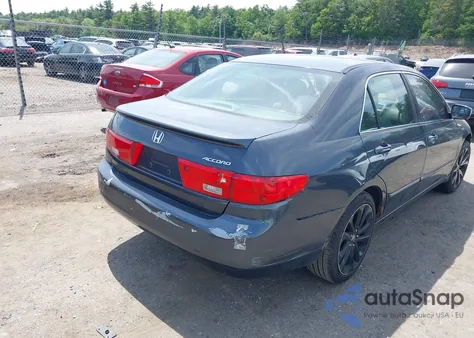 2003 Honda Accord 2.4 Ex z USA, uszkodzony, nr VIN 1HGCM56643A089663